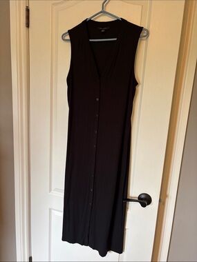 Banana Republic Black Sleeveless Button-Front Midi Dress